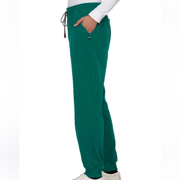 Koi Scrub Set - Picture 5 of 5